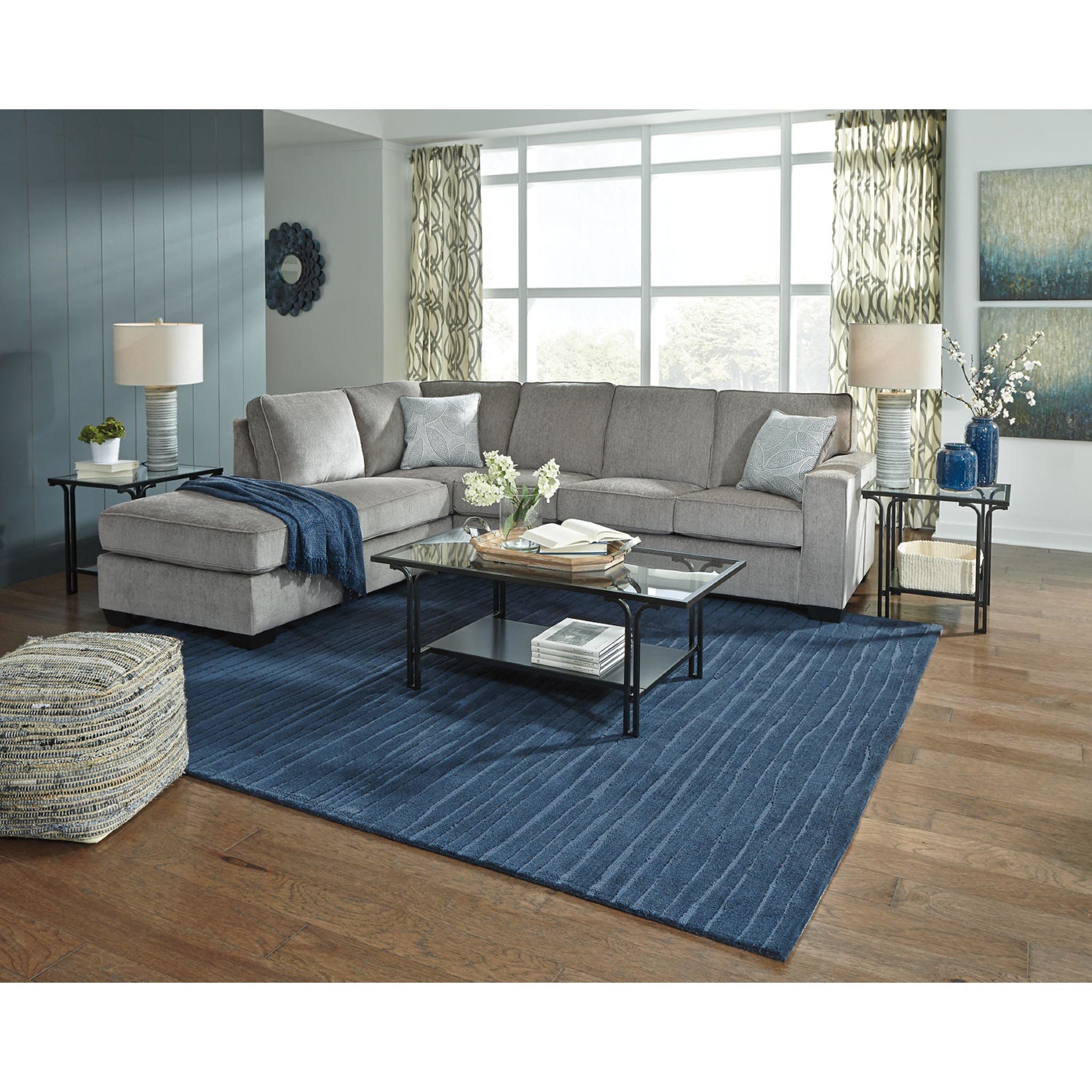 Altari 2 Piece Sectional with Chaise
