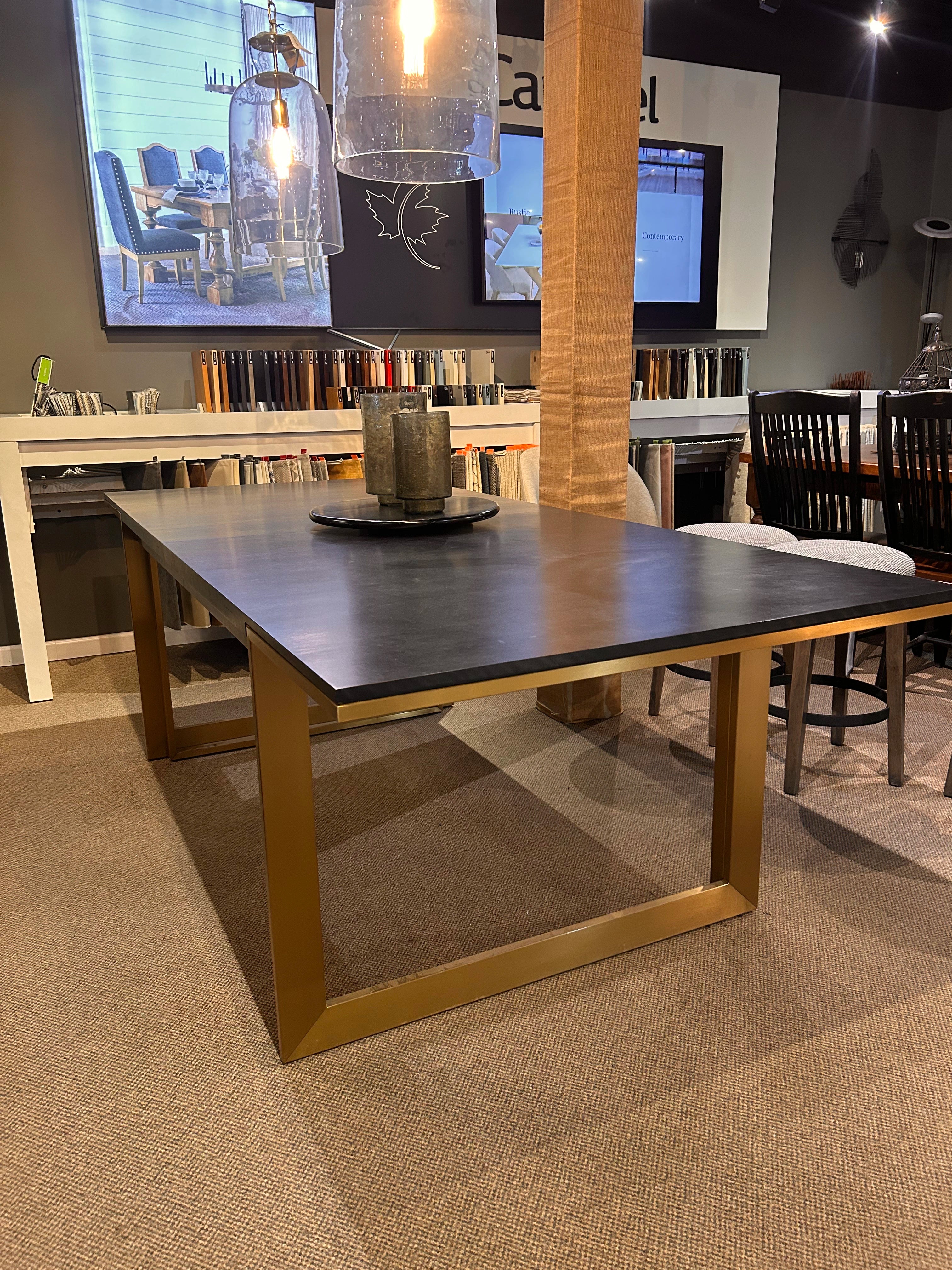Canadel Table w/Decor Rest Chairs