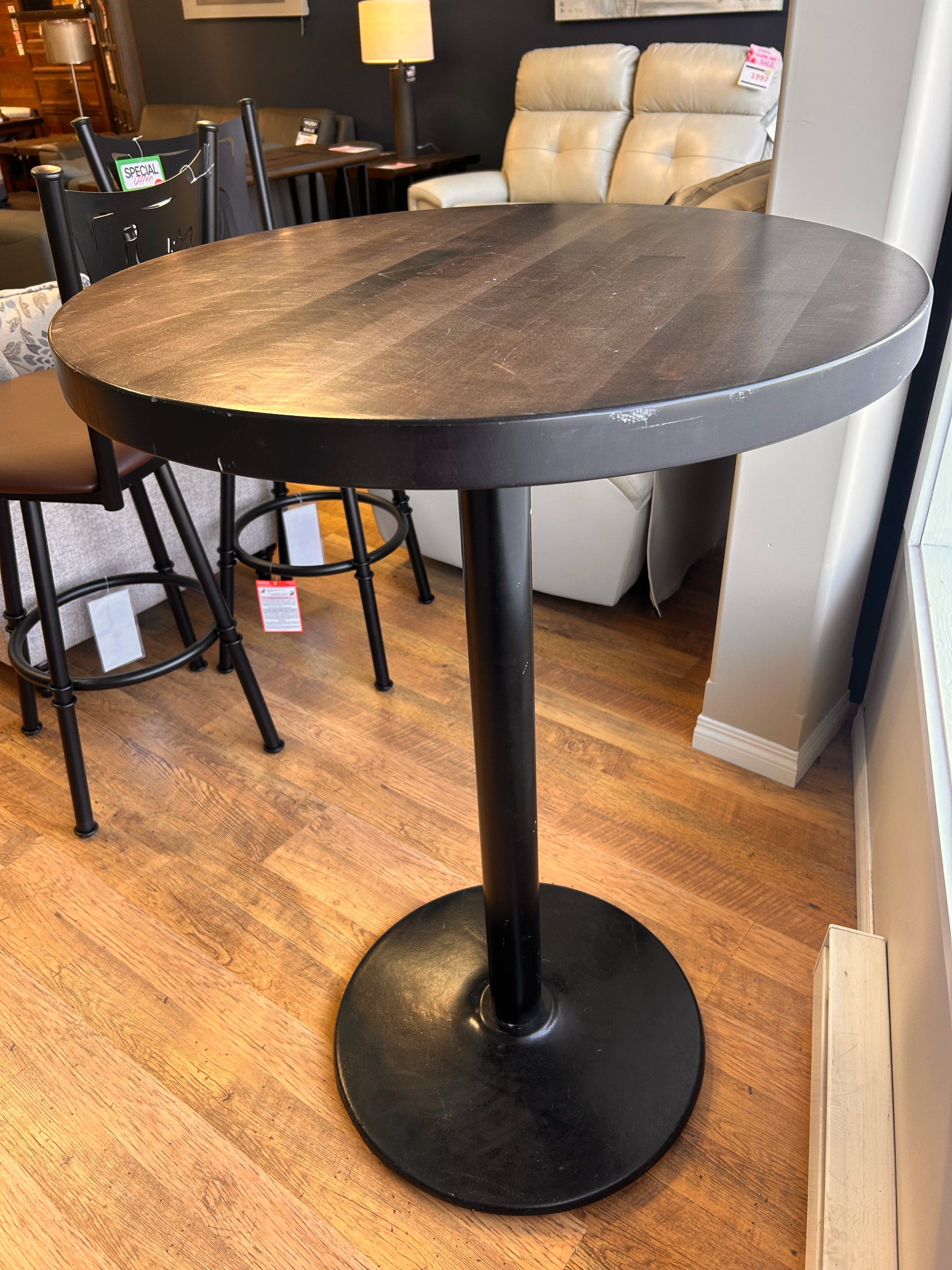 1922 Maple Pub Table