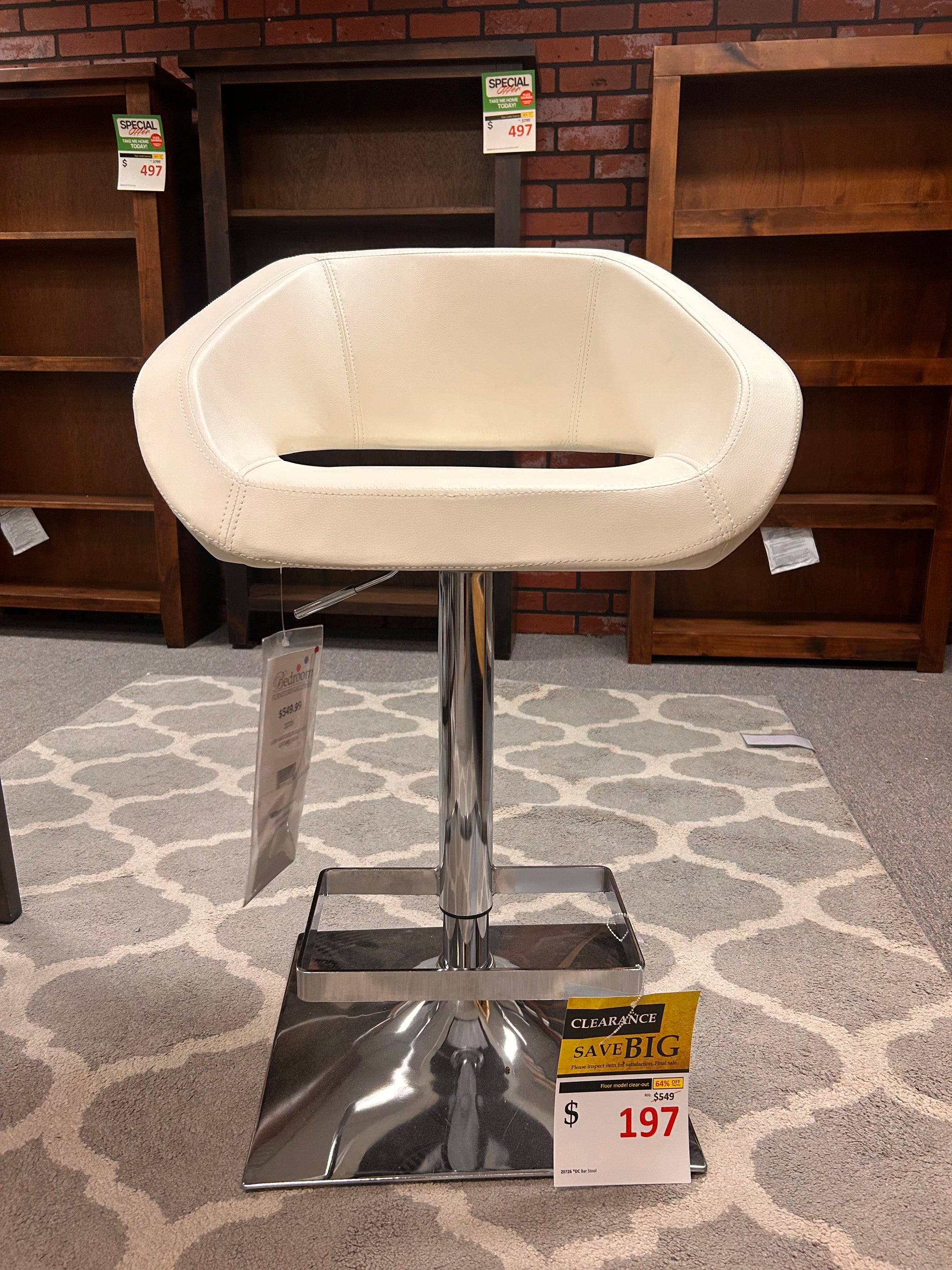 20726 Sunpan Barstool