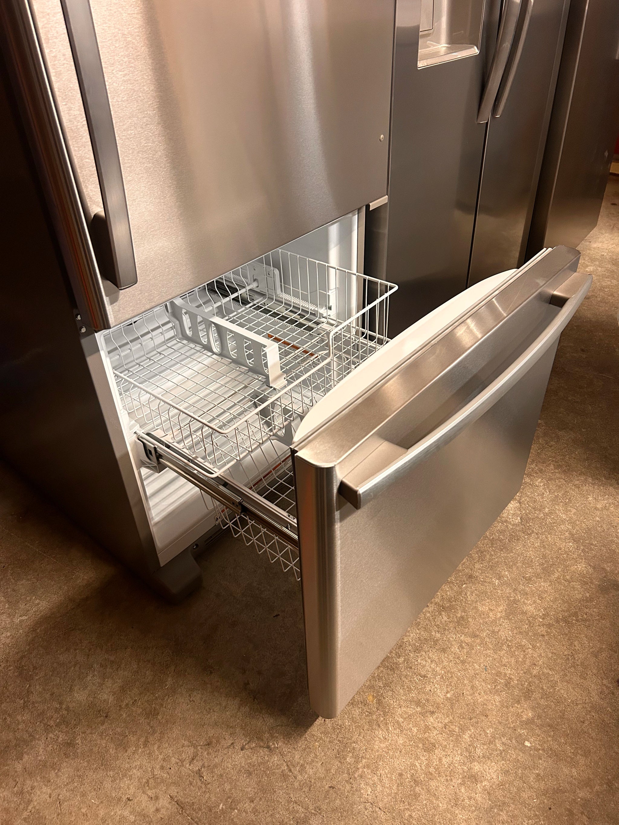 Amana ABB1924BRM Fridge
