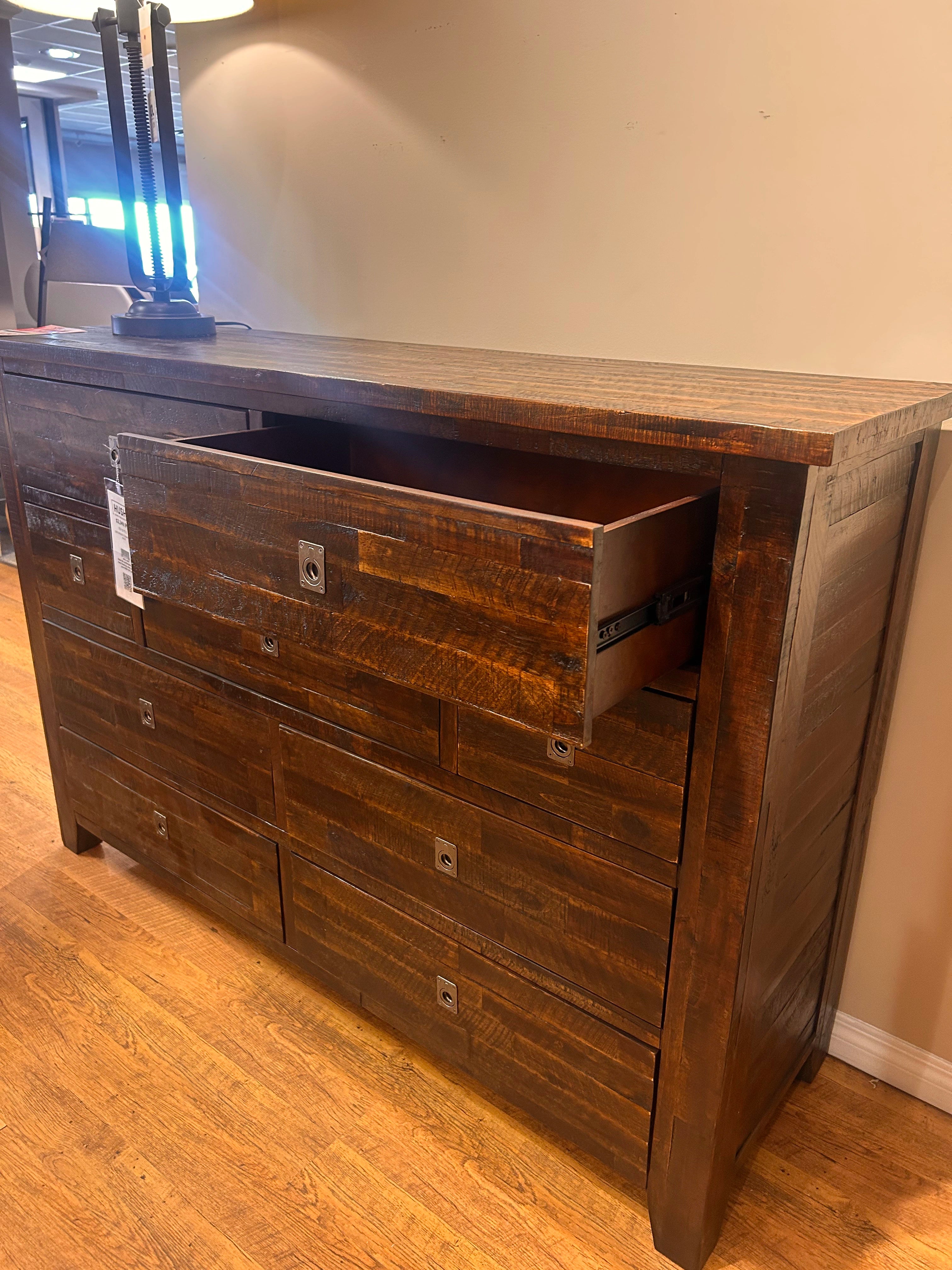 707-10 Jofran 9 Drawer Dresser