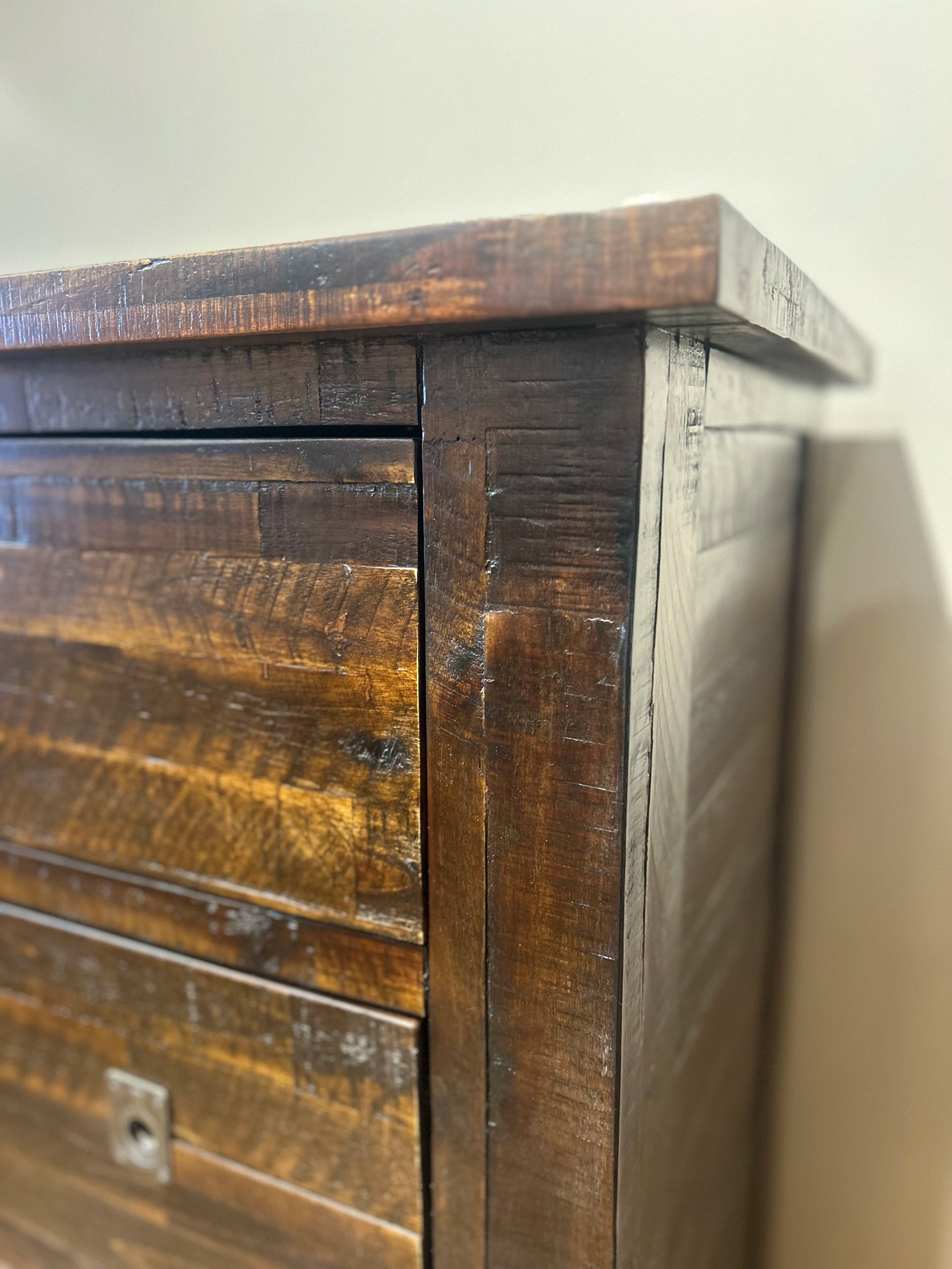 707-10 Jofran 9 Drawer Dresser
